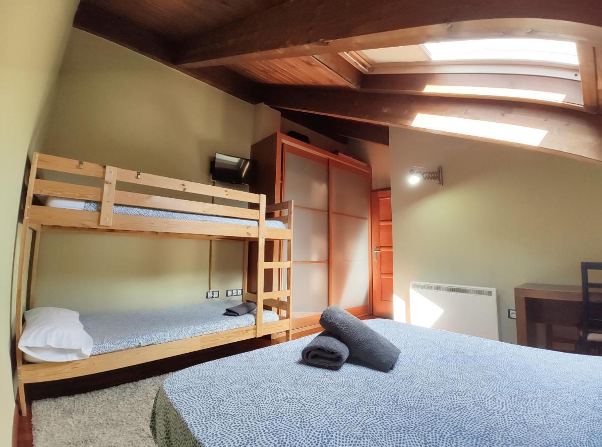 Apartamento Montes De Villanua Exterior photo